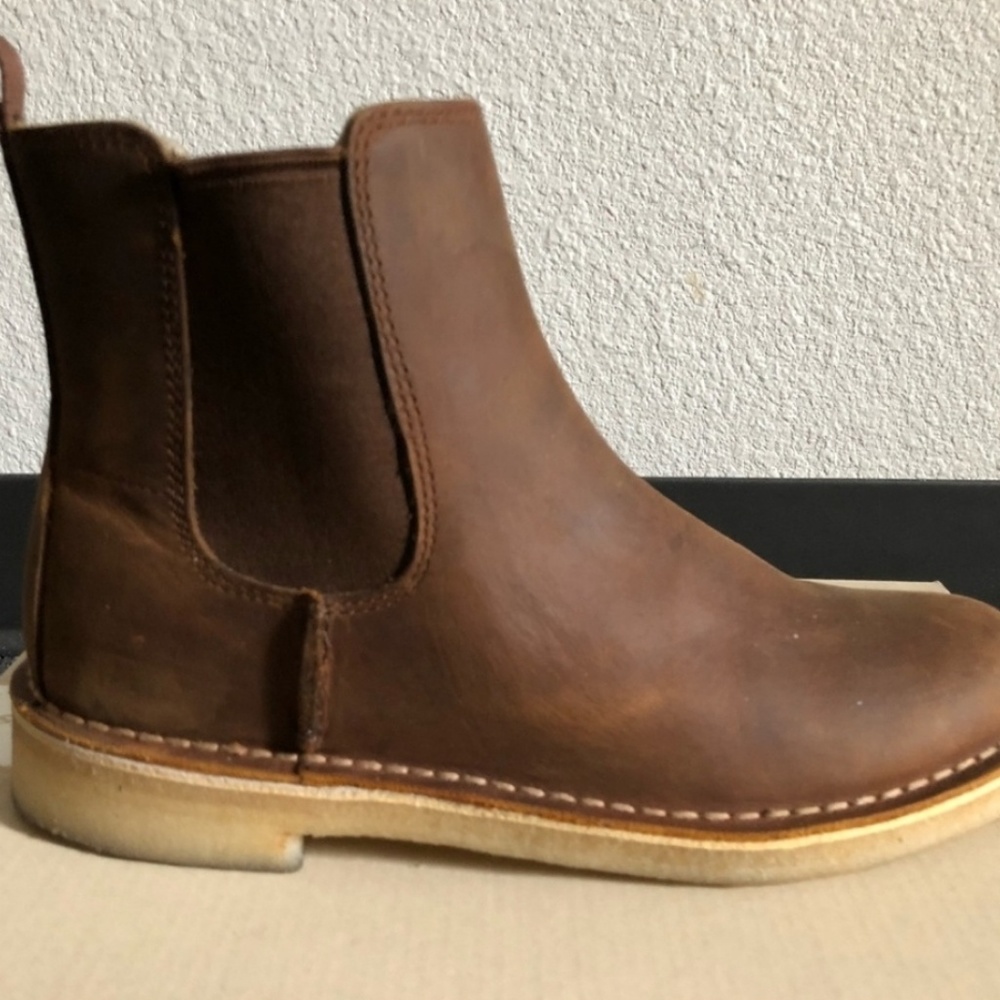 NEVER WORN Clark's Boots